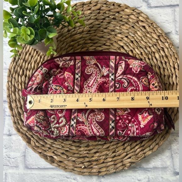 Vera Bradley Piccadilly Plum Quilted Makeup/Accessory Bag. Retired Pattern. - Picture 6 of 6
